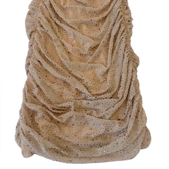 Oh Polly Plunge Mini Dress in Gold - Picture 7 of 13